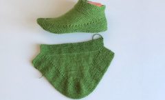 15 dakikalik patik/English subtitle/patik modelleri/📣🥰 Ladies, we can knit booties in 15 minutes.